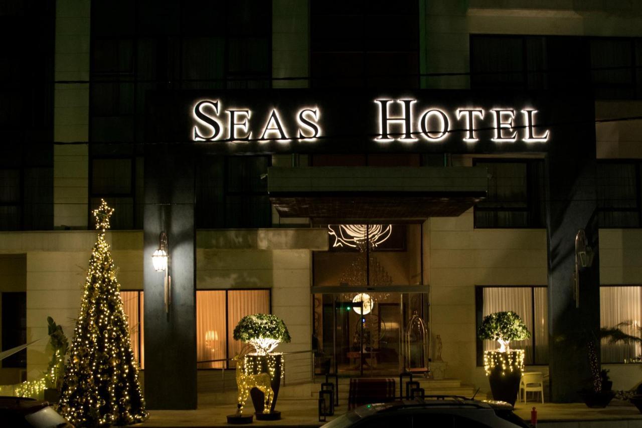 Seas Hotel Amman Exteriör bild